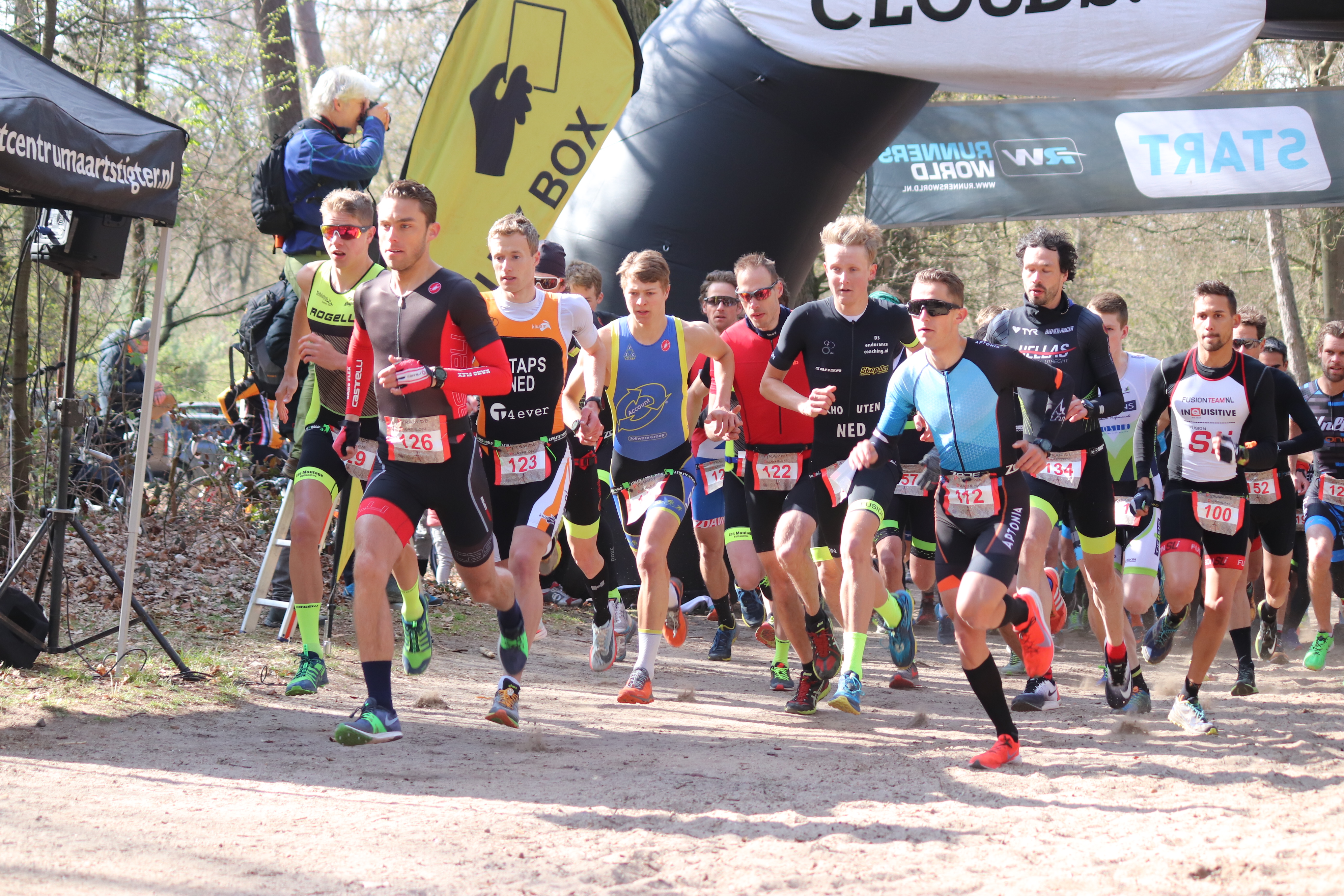 Start NK crossduathlon mannen (overall en masters)