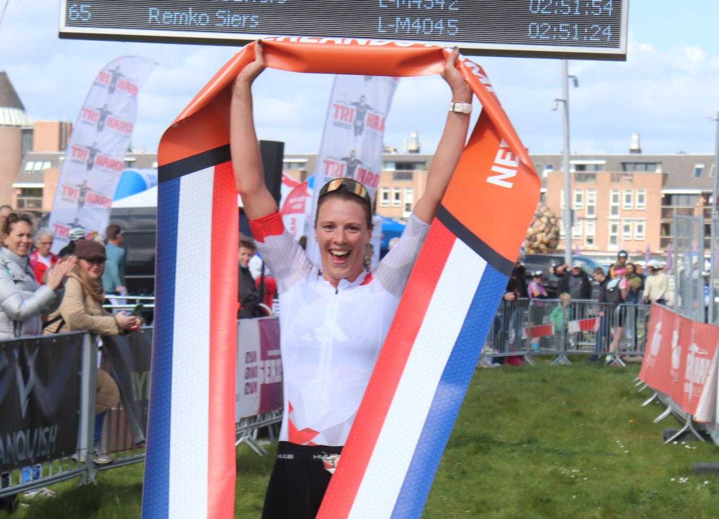 Eerste titel voor Maaike Vooren